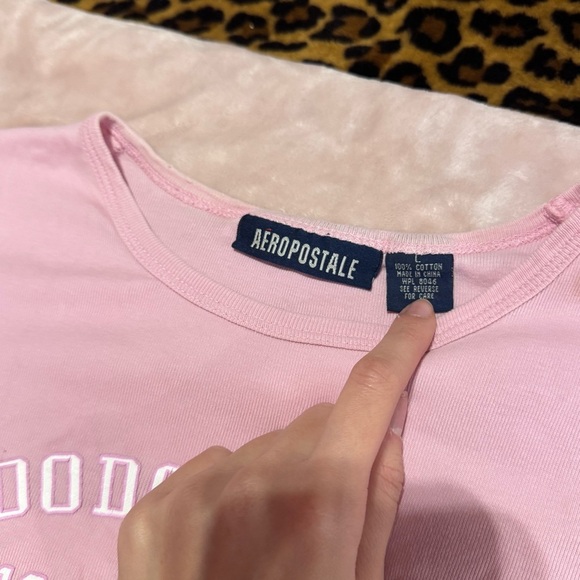 Y2K Aeropostale Pink Graphic Tee - Picture 7 of 7